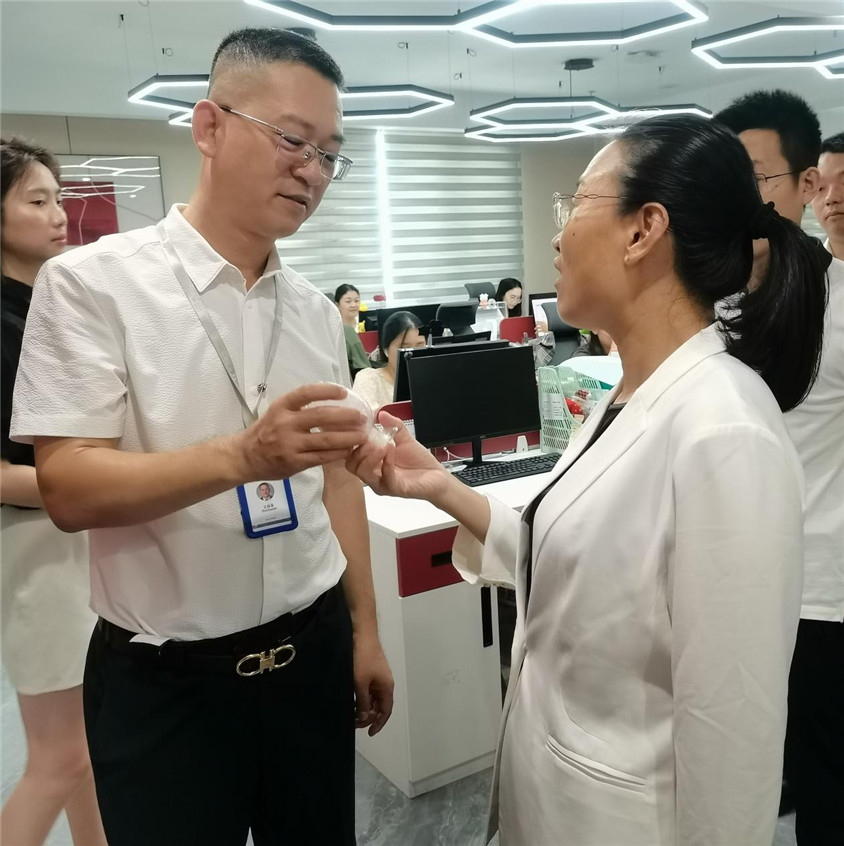 区辅导光临领导，合作助力自贸港